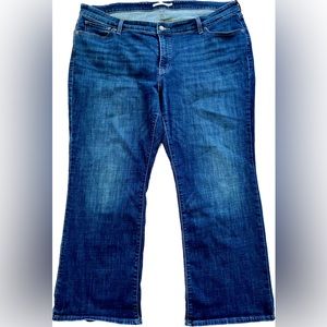 💕Levi’s 415 Classic Boot💕